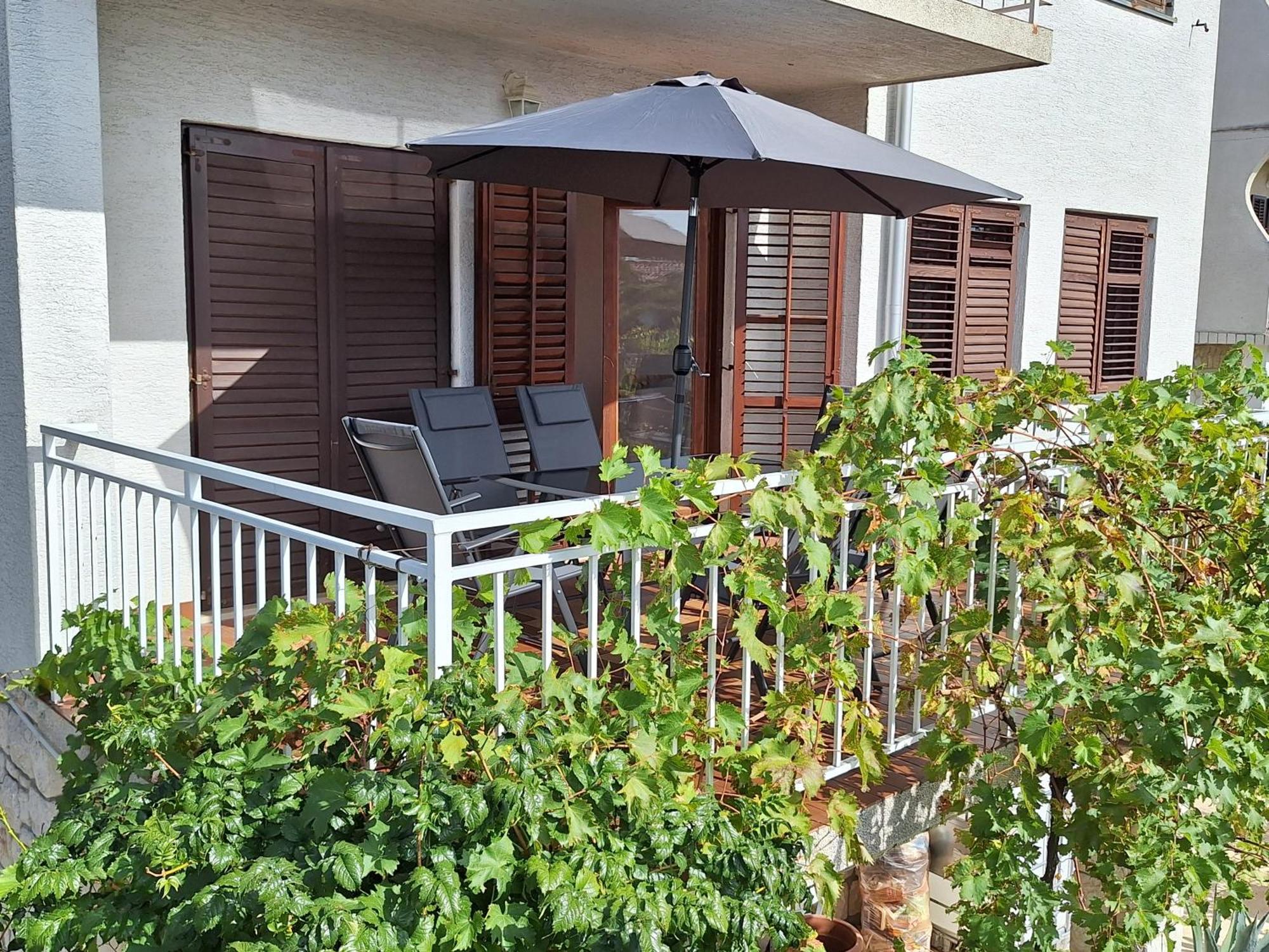 Adriatic Leisure Apartment Novi Vinodolski Eksteriør bilde